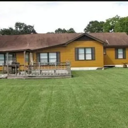 Beautiful 3Bed In Bridge City